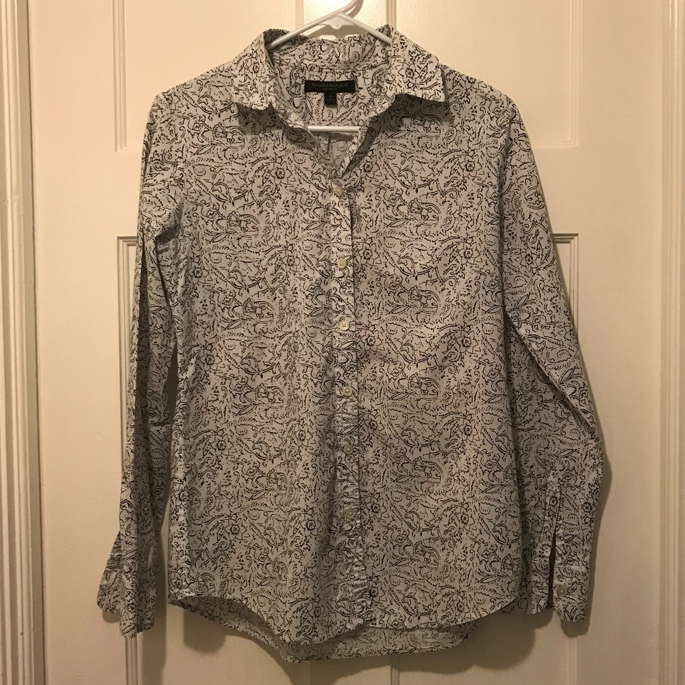 Banana Republic flower print button Down shirt